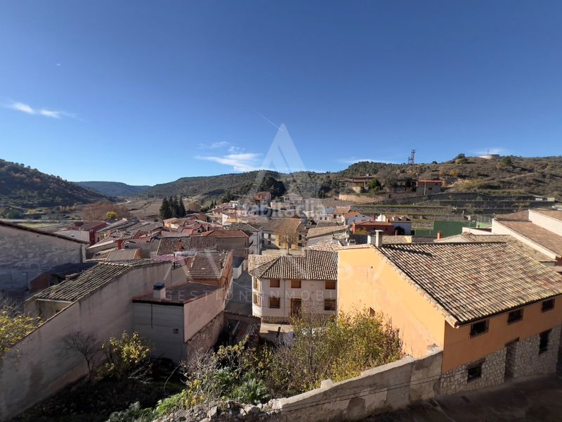 Foto fbe96367-1d3c-4afb-af9e-ab388a08515c. Casa a Alhóndiga