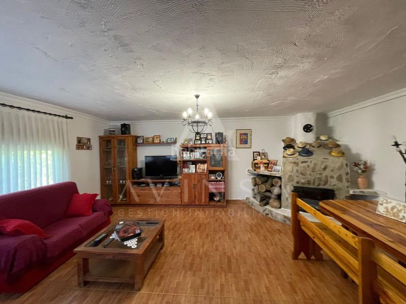 Foto 9afe25d3-1779-48e6-9de1-ffa27be2de50. House with parking in Fuente el Saz de Jarama