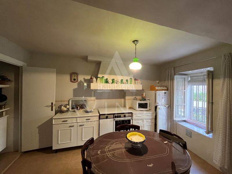 Foto c74e82de-2aed-4627-b83b-6e8653f97d70. Casa in Yebra