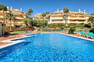 Pis  Marco polo. En marbella