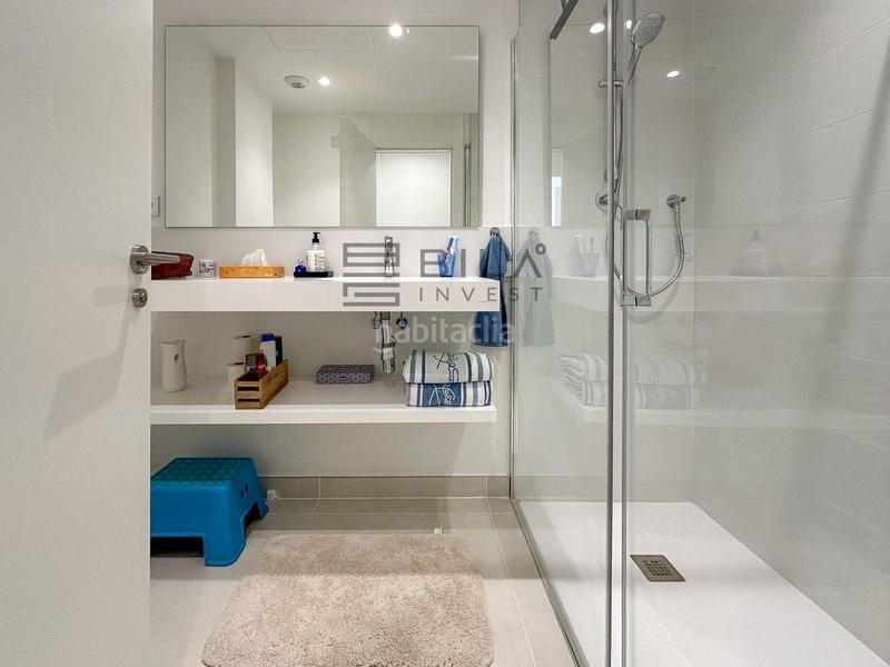 Foto e1043b80-f87e-46c7-a353-bd53c80134cd. Pis amb aparcament piscina a El Higuerón Fuengirola