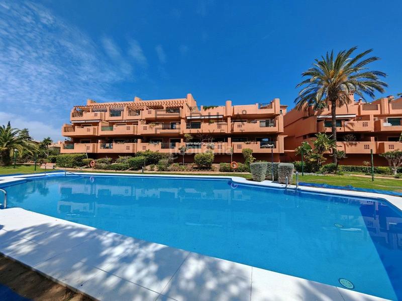 Foto aaba0c3e-fb93-4704-9e2f-65b64950617a. Piso  en venta en cabopino, en Cabopino - Artola Marbella