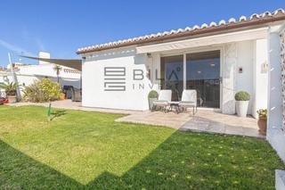 Xalet  Barcena. Chalet independiente en venta en calypso, mijas costa