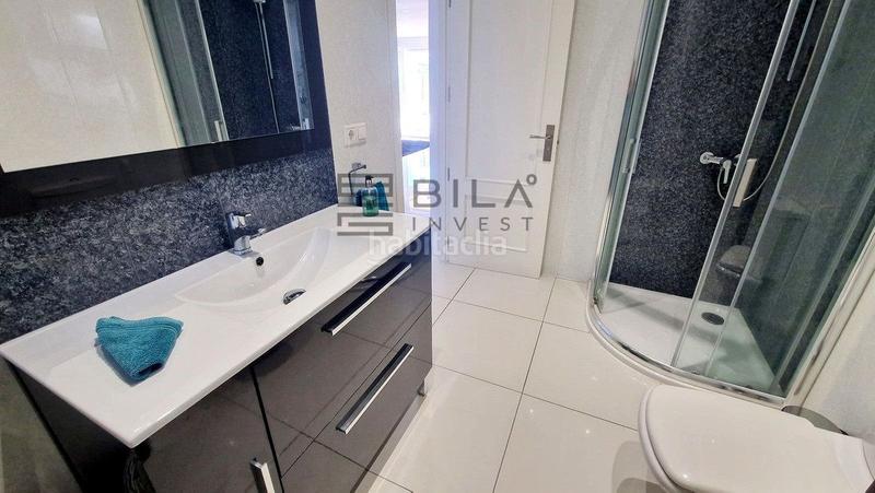 Foto 06082fc9-4986-46ca-934e-0237d28bc0f7. Piso planta baja con jardín en venta en urb. don juan, carvajal, en Fuengirola