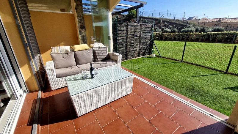Foto 60549969-221b-49e8-8cec-c22a3187e134. Piso planta baja con jardín en venta en urb. don juan, carvajal, en Fuengirola