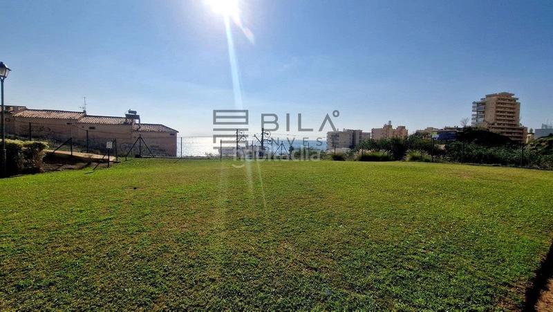 Foto 7f086d34-c266-4ca2-9a96-8c06ab0cf6ea. Piso planta baja con jardín en venta en urb. don juan, carvajal, en Fuengirola
