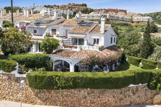 Casa  Huelva. Casa en venta en urb. las gaviotas, calahonda, mijas costa