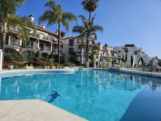 Casa adossada  Mijas golf. Adosado en venta en urb. pueblo aida, mijas golf