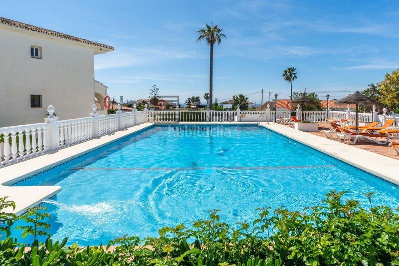 Foto de85bb89-ad8a-4ea4-9330-b5d9cf43eea5. Piso  en venta en urb. las farolas, el faro, costa en Mijas
