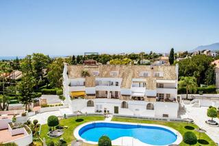Àtic  Yedras. Ático en venta en urb. el dorado, nueva andalucia, marbella