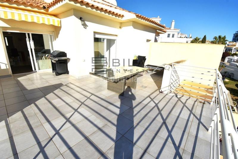 Foto 139091f2-8b81-4ecb-8bed-12054b8c2d8f. Ático  en venta en urb. refugio de riviera, costa en Mijas