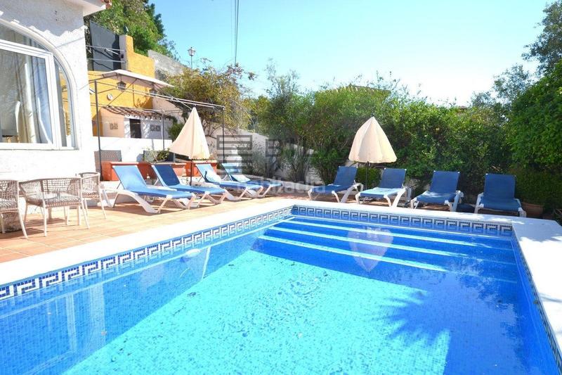 Foto 43dba329-894d-448e-bc92-15e0cbbacf88. Xalet amb aparcament piscina a Mijas pueblo Mijas
