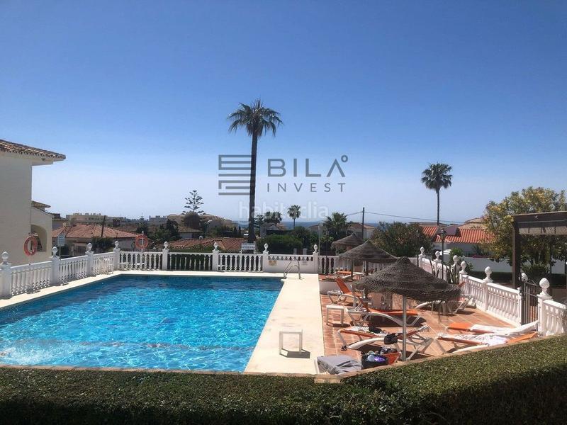 Foto c1b0bffe-6bc1-424c-9f13-b0604b81ce55. Appartamento con parcheggio piscina in El Faro de Calaburra - Chaparral Mijas