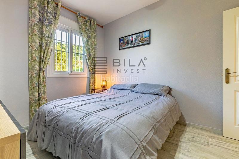 Foto 624d442e-abe5-45c5-a38b-d4f57ffb2c5d. Etagenwohnung mit parking pool in Cabopino - Artola Marbella