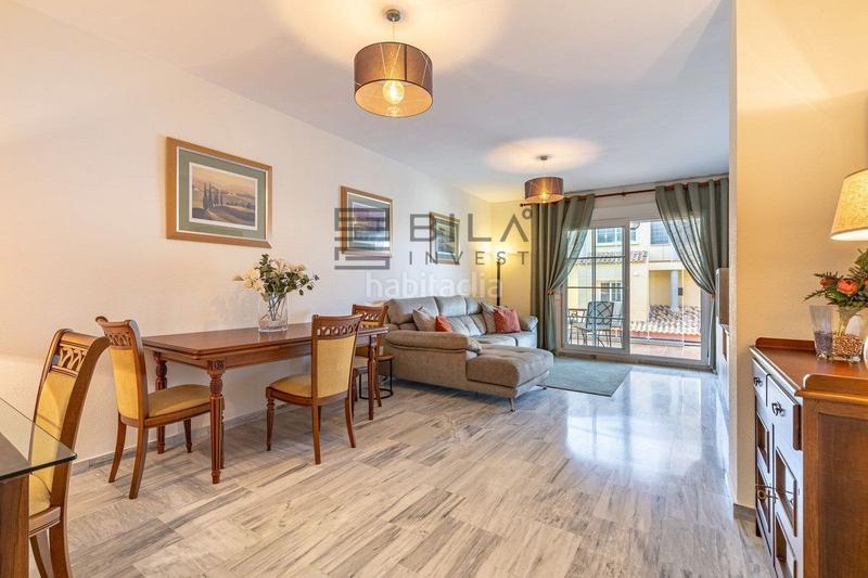 Foto 8b3f1f77-feeb-480e-aacd-2bf9fb3a0e73. Etagenwohnung mit parking pool in Cabopino - Artola Marbella