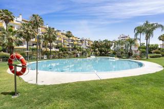 Pis  Cartajima. Piso en venta en urb. calanova golf, mijas costa