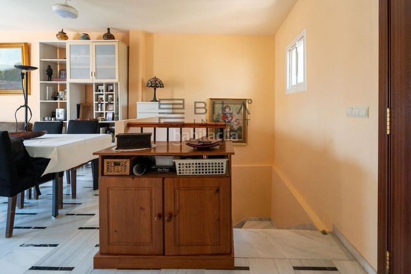 Foto 808a59d0-9557-4b32-95aa-2f637dcf9f09. Haus mit parking in Torreblanca del Sol Fuengirola