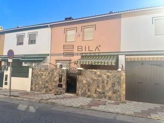 Maison  Miguel delibes. Casa adosada en venta en alhaurín de la torre