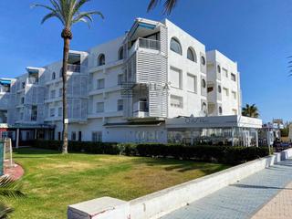 Appartement  Cortijo blanco. Piso en venta en 1 linea de playa, urb. cortijo blanco, san pedr