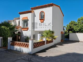 Casa  Golf. Casa adosada en venta en urb. solobella, calahonda, mijas costa