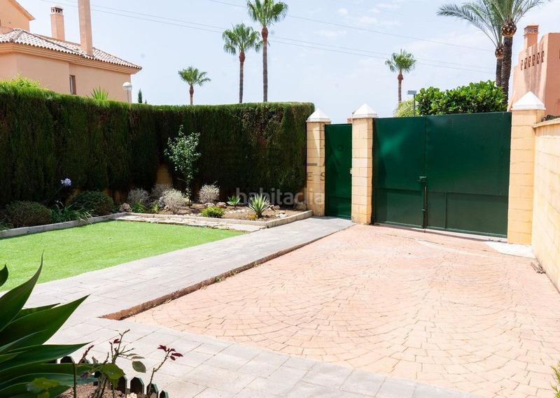 Foto c6b39b06-739c-4270-aecc-22fe17b80190. Reihenhaus mit pool in Riviera del Sol Mijas