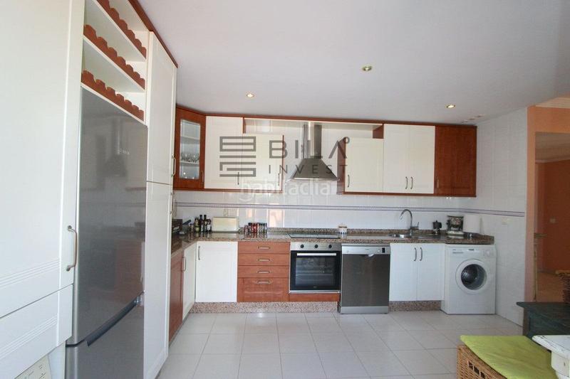 Foto 7d7e941f-4e88-4a70-8d2a-c2ae2de575eb. Attico con piscina in Santa María Marbella