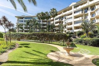Appartement  C 25. Piso en venta en urb. guadalcantara golf, san pedro de alcántara