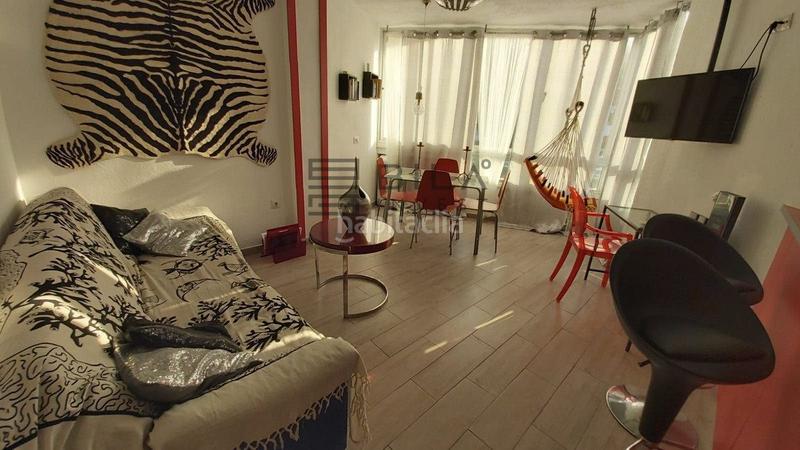 Foto 7d4088f9-c547-455a-900f-a3ad335d3303. Piso  en venta en 1 linea de playa, en Calahonda, costa en Mijas