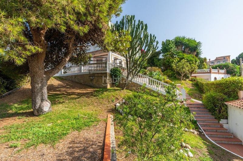 Foto 4d40c58e-8c48-48f7-a8d5-cdda85cd5121. Chalet  independiente en venta en el faro, costa en Mijas