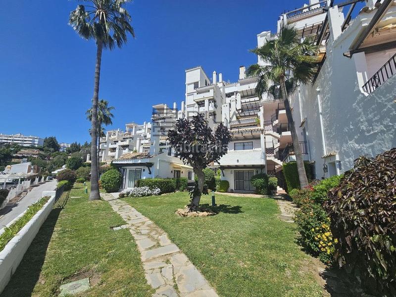 Foto 254e34f9-fdb4-4b50-8903-5523322e8d4d. Piso  en venta en urb. colina de Calahonda, costa en Mijas