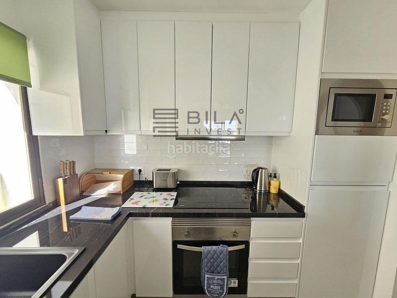 Foto 49539e14-8f07-4c4e-9f3d-2ef4f8e620d9. Piso  en venta en urb. colina de Calahonda, costa en Mijas