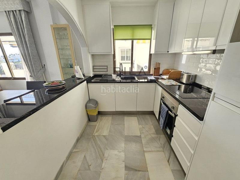 Foto bd25444b-63ed-4177-bc85-3ea581ea138f. Piso  en venta en urb. colina de Calahonda, costa en Mijas