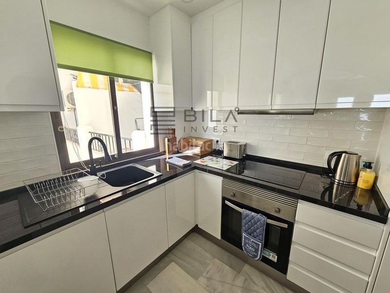 Foto f65febb5-ead3-4866-b697-eed7038c357d. Piso  en venta en urb. colina de Calahonda, costa en Mijas