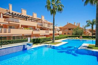 Piso  Olmo. Piso en venta en urb. jardines de santa maría golf, elviria, mar