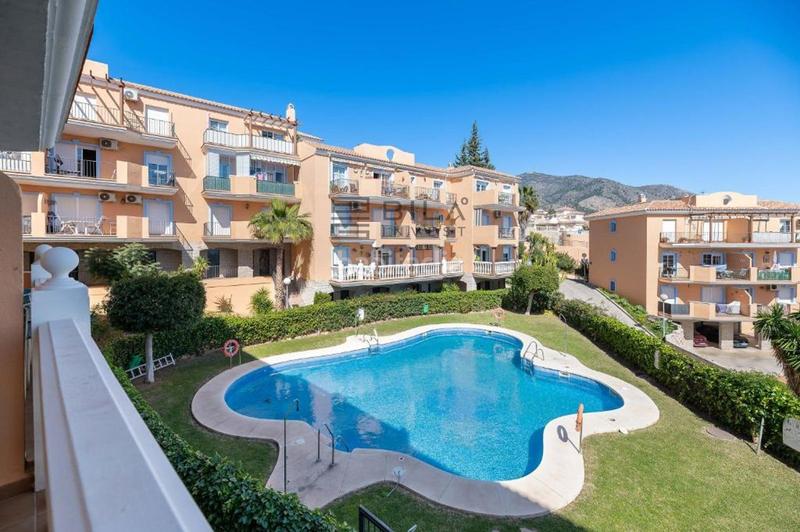 Foto b85cd1c1-2c43-4f3f-be94-8d4512fa3744. Piso  en venta en urb. los sauces, en los pacos, en Fuengirola
