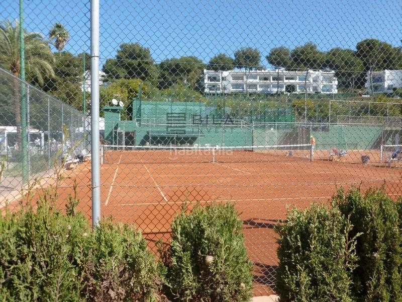 Foto 5fc19a4f-8135-4775-8c0d-3d7af4ce8c78. Dúplex  en venta en urb. albamar, calahonda, costa en Mijas