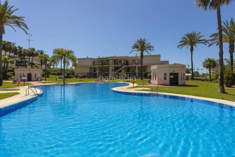 Foto 4a9cee81-7324-45f4-8dec-70eb18d7b4c8. Piso  en venta en urb. lorcrimar, nueva andalucía, en Marbella