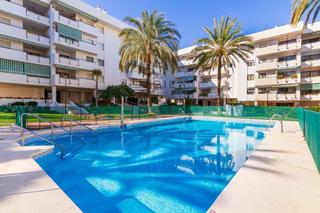 Piso  Salvador allende. Piso en venta en urb. carihuela playa, torremolinos