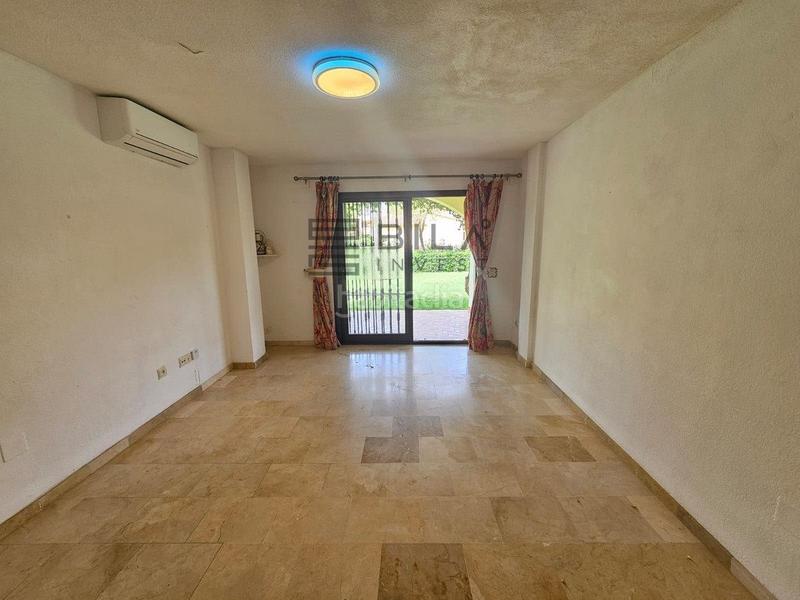 Foto 9d4325b3-a3c7-4bbb-acc4-440747df8dbd. Piso  en venta en urb. club bellasol, Riviera del Sol, costa en Mijas