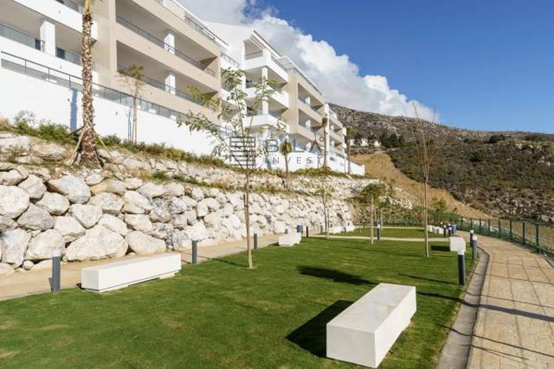 Foto b2a1a051-7003-48b4-b81a-bf269a51291e. Piso  en venta en urb. celere serenity, en Montealto - Monterrey Benalmádena