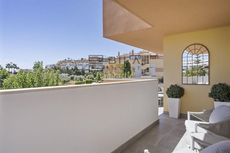 Foto a283dc2a-263d-4722-a685-bb43ffd161a9. Appartamento con parcheggio piscina in la cala Mijas Mijas