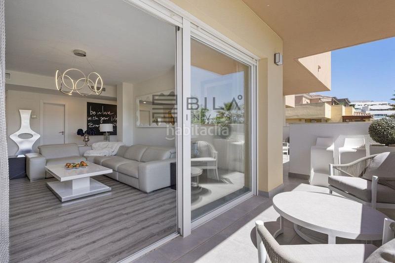 Foto bc897742-e219-4d1f-b4a7-7702e2406d99. Appartamento con parcheggio piscina in la cala Mijas Mijas