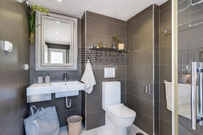 Foto d09933ef-9748-4cdb-9dbe-7bd5d36063bf. Dachwohnung mit pool in Nueva Andalucía centro Marbella