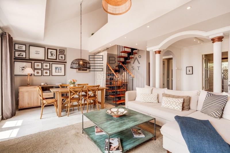 Foto e0712147-d330-459b-b9d7-af11686b7346. Dachwohnung mit pool in Nueva Andalucía centro Marbella