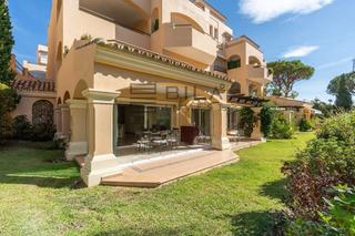 Appartement  España. Planta baja en venta en urb. hacienda elviria, marbella