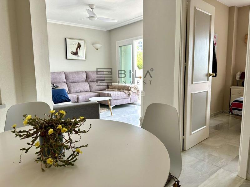 Foto 788b5859-179a-4e55-9054-f3bf91f4b2c2. Flat with parking pool in Calahonda Mijas