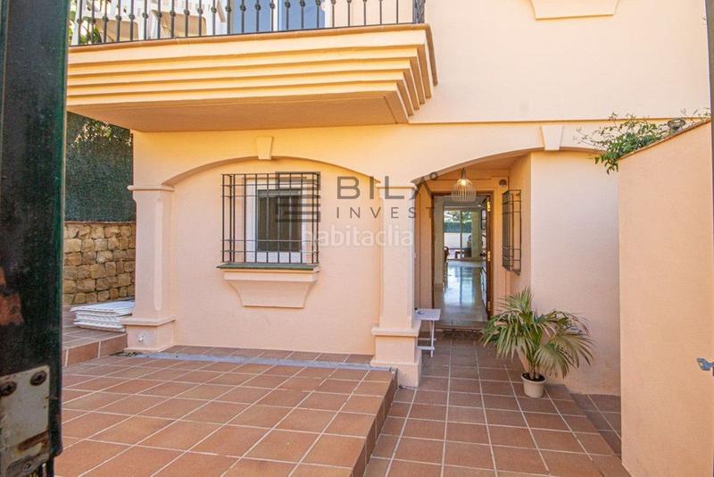 Foto a42251cb-578c-4b33-a9e8-cd378451d2f1. Maison jumelée avec piscine dans Riviera del Sol Mijas