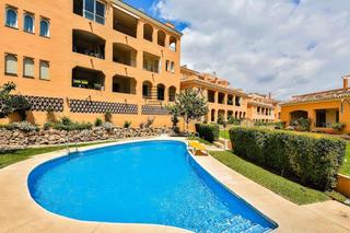 Pis  El califa. Piso en venta en urb. puerto golf, nueva andalucía, marbella