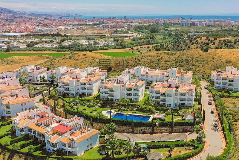 Foto 5e68b989-fedf-4bd5-ba70-b7a84d22c937. Pis amb aparcament piscina a Hipódromo - Cerrado del Águila Mijas