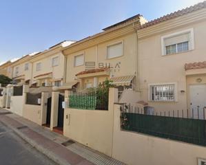 Casa adosada  Competa. Adosado en venta en benalmádena